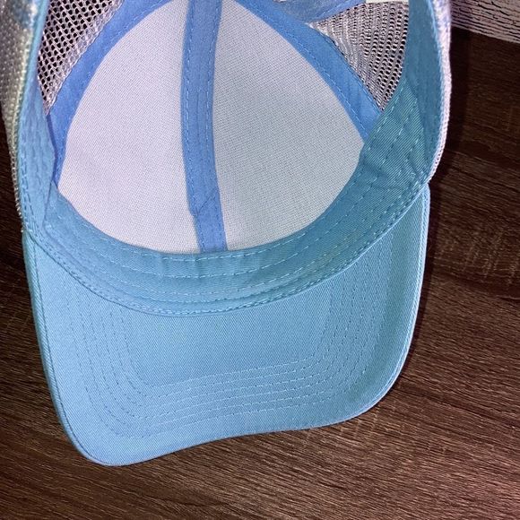 Unisex Magellan Outdoors Fishing Trucker Hat Adjustable Baby Blue & White - Picture 7 of 10